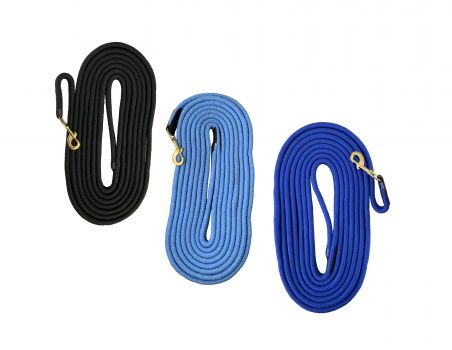 Heavy Duty 25' flat cotton lunge line with brass snap. Reinforced stitching and loop end