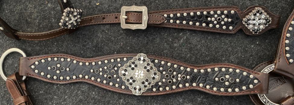 Showman Gator print inlay one ear headstall and breast collar set with silver and black beading #3