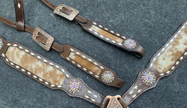 Showman Brown and White hair on cowhide One Ear Headstall and Breast Collar Set, with rawhide lacing #2