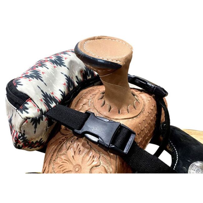 Showman Westward Echo Insulated Nylon Saddle Pouch #2