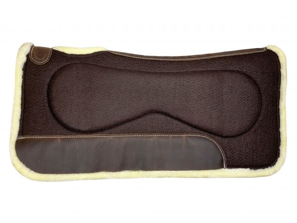 Showman 31" x 32" Fleece bottom Pad