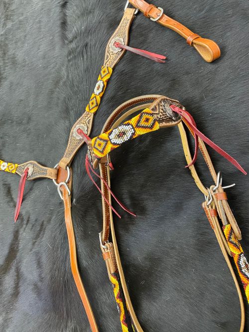 Showman Navajo Beaded Southwest Design medium oil headstall and breast collar set #2