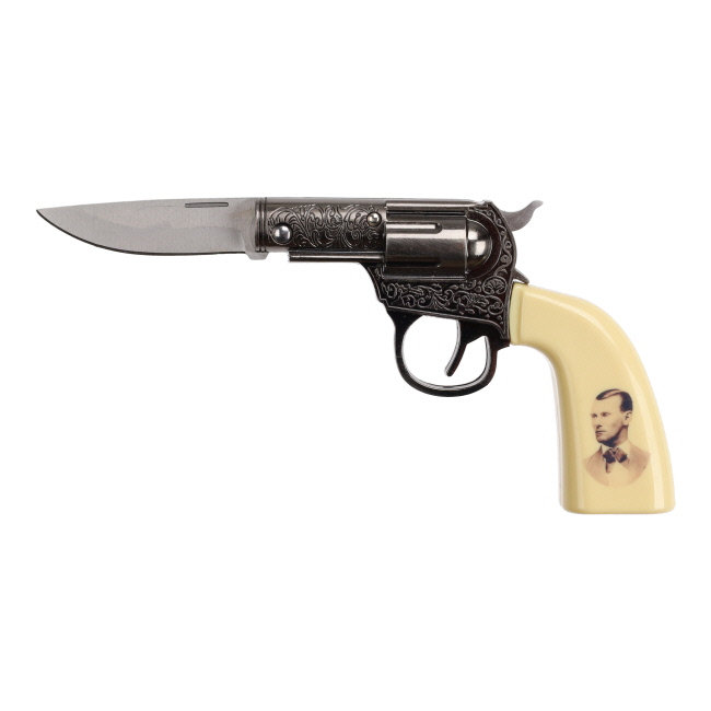Jesse James Stainless Steel Revolver Knife with Plaque